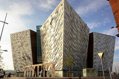 Centro de sisitantes do Titanic Belfast 