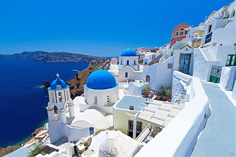 17. Santorini, Grécia