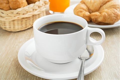 Café e medialuna