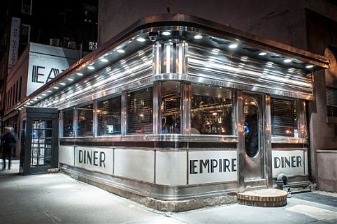 Empire Diner, 240 Sullivan Street, entre Bleecker e W 3rd Street, Nova York