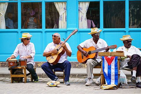 Musicos de rua em Havana, Cuba