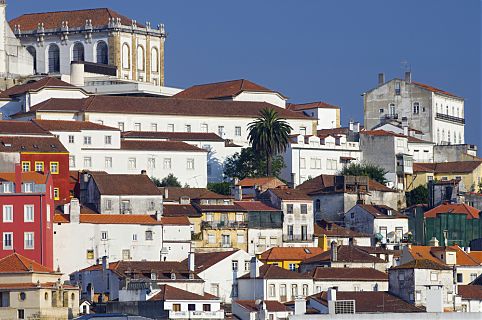 Foi para Portugal, perdeu o lugar