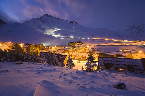 Las Leñas - nevada à noite