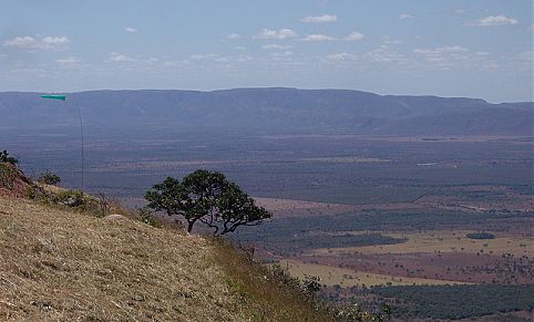 Planaltina_Formosa_Asa_Delta_Brasil_flickr.jpg