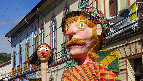 Conheça a festa do Divino Espírito Santo, uma das comemorações mais vibrantes de São Luiz do Paraitinga 