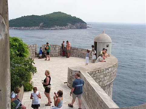 Dubrovnik_Amra Pasic  Shutterstock.jpg