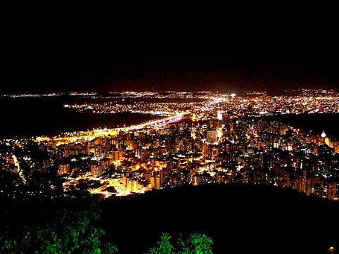 Selecionamos os pontos com as melhores vistas de cidades como Florianópolis, Fernando de Noronha e Chapada Diamantina. Prepare a câmera e o fôlego