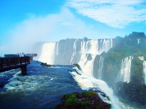 Selecionamos os pontos com as melhores vistas de cidades como Florianópolis, Fernando de Noronha e Chapada Diamantina. Prepare a câmera e o fôlego