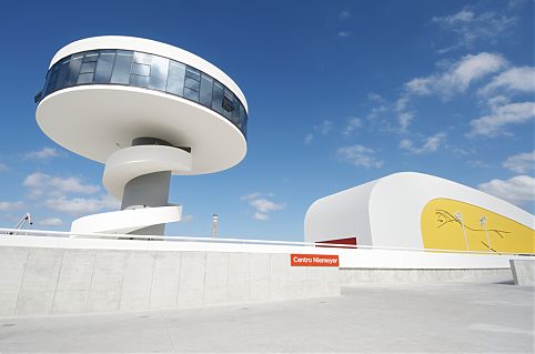 Centro Niemeyer, Avilés, Espanha