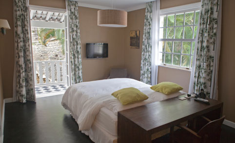 casa-mosquito-bedroom.jpg