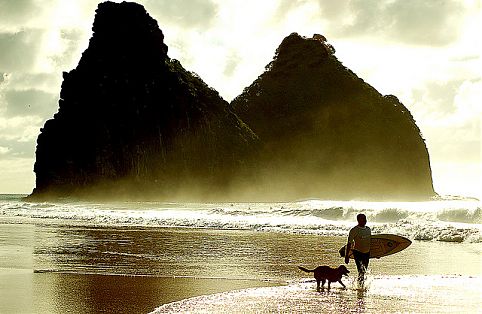 Conheça as praias brasileiras preferidas pelos surfistas 