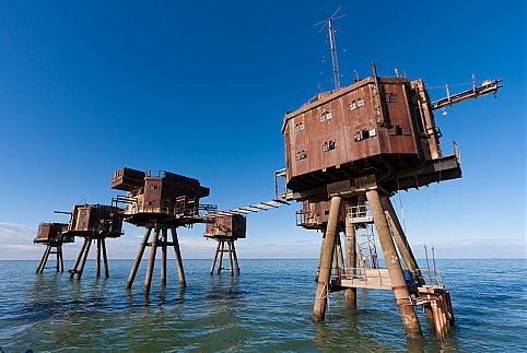 Um passeio por belas e curiosas construções abandonadas na Alemanha, Namíbia, Colômbia, China e Colômbia