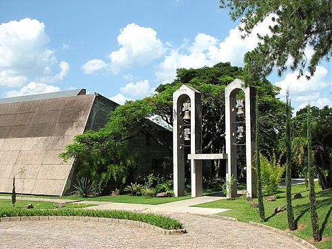 Conheça uma seleção de destinos dedicados à paz espiritual e auto-conhecimento 