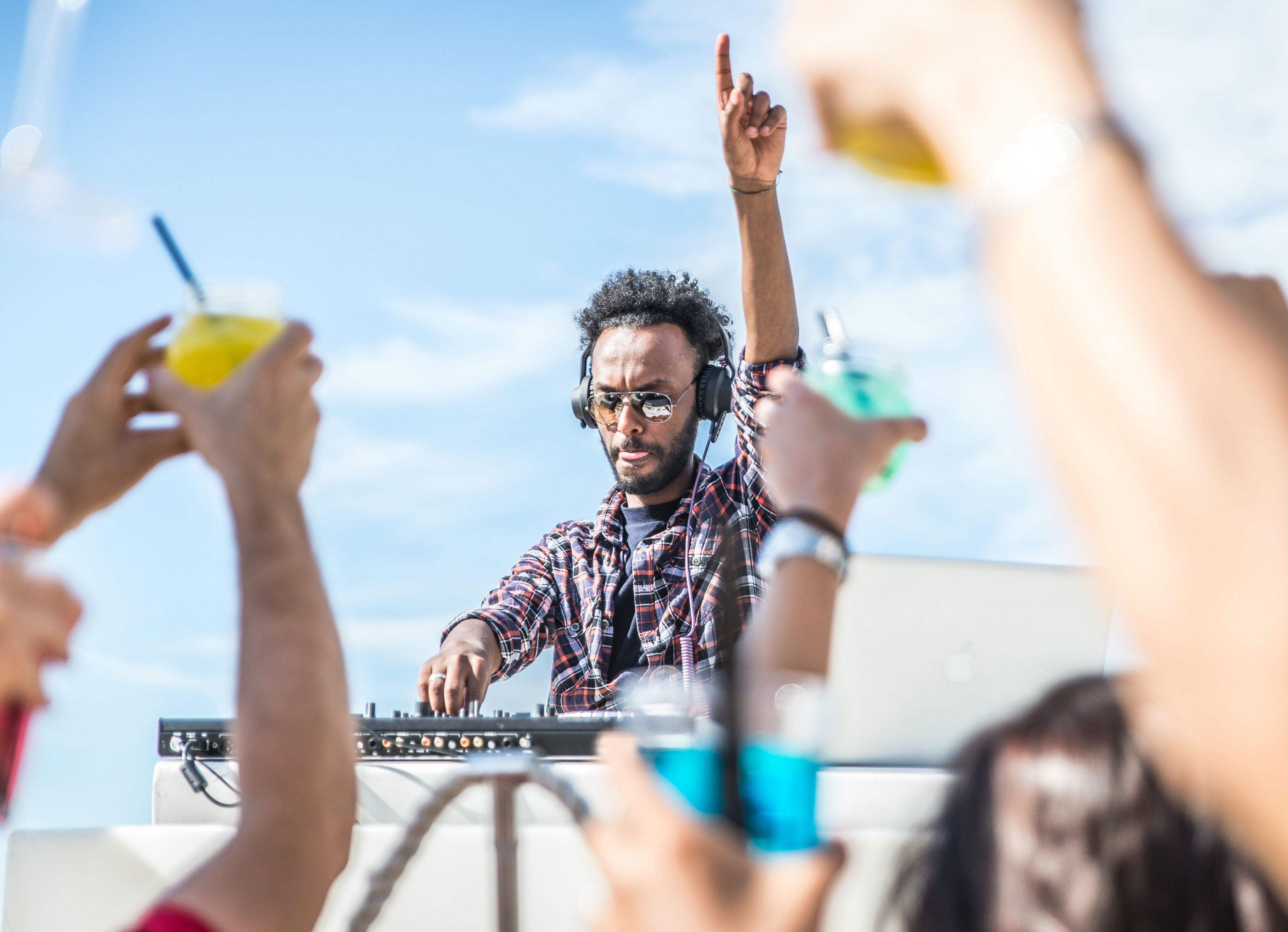 10 viagens perfeitas para solteiros