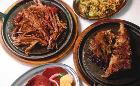 Meat dishes at Costelaria Moema