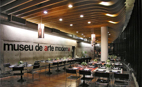 Interior of Pret no Mam