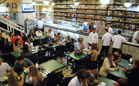 Inside Bar do Juarez in Itaim