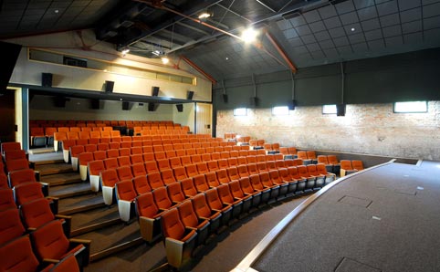 Cinemateca interior