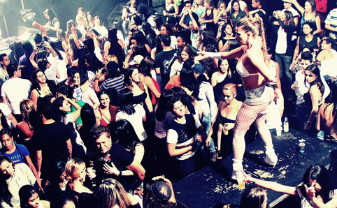 Bubu Só Para Elas at Bubu Lounge Disco