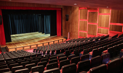 Inside Teatro Geo