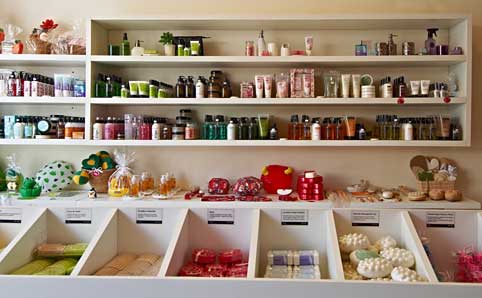 Shelves at Ducha