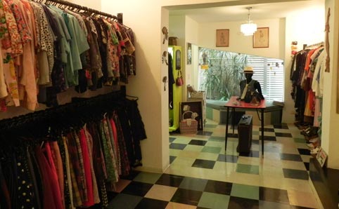 Inside the Juisi by Licquor store